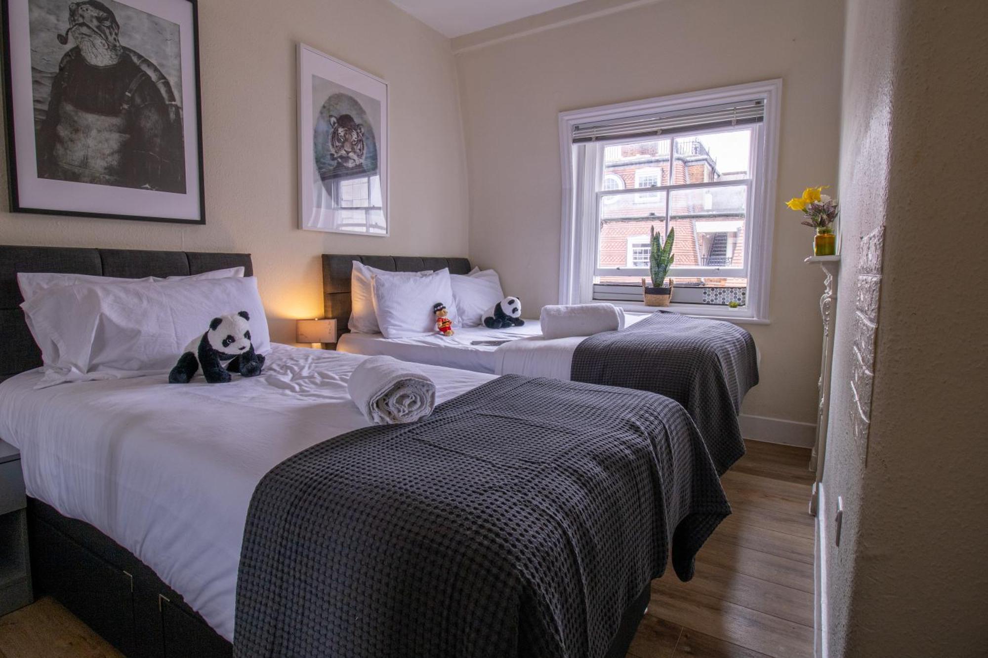 Cosy 2-Bedroom Apartment In Mayfair 8Cb - 4Th Floor No Elevator London Kültér fotó