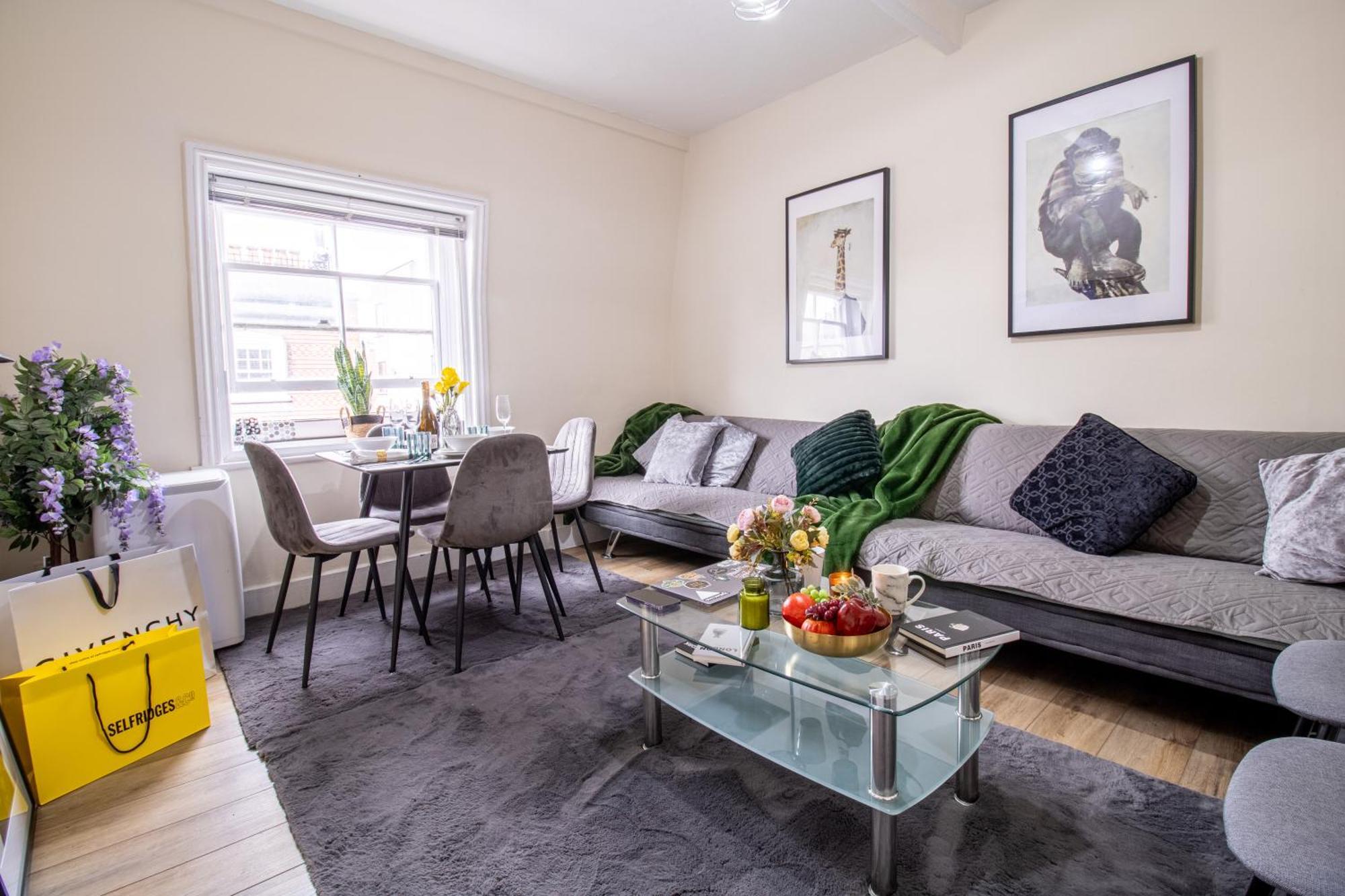 Cosy 2-Bedroom Apartment In Mayfair 8Cb - 4Th Floor No Elevator London Kültér fotó